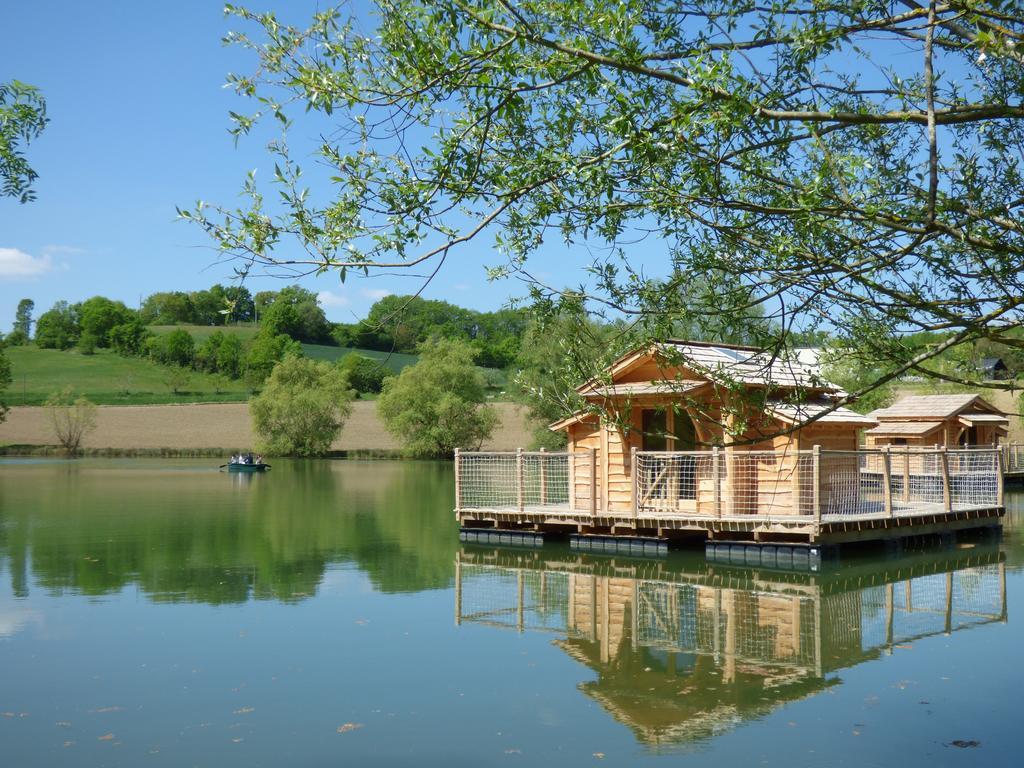 Cabanes Flottantes Du Lac De Pelisse Hotel Douzains Kültér fotó